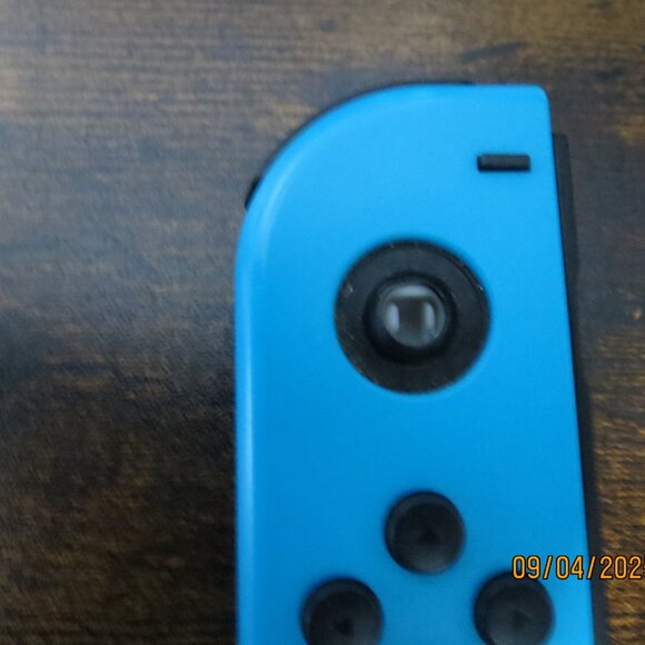 Nintendo Switch Set of Joy Cons READ DESCRIPTION FOR PARTS - Picture 5 of 9
